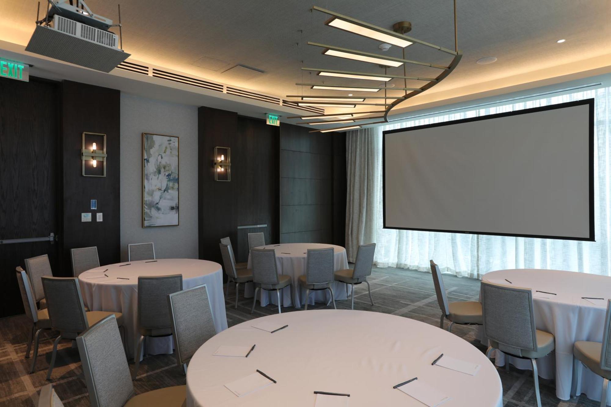Courtyard By Marriott Santo Domingo Piantini Hotel Exterior photo